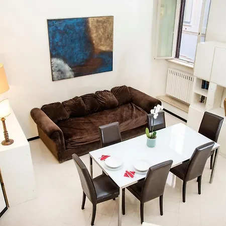 Apartment In Pieno Centro - Lily's House *
