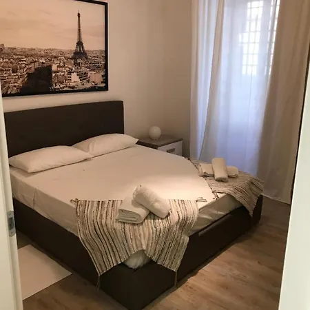 Apartment Domus Re Di *
