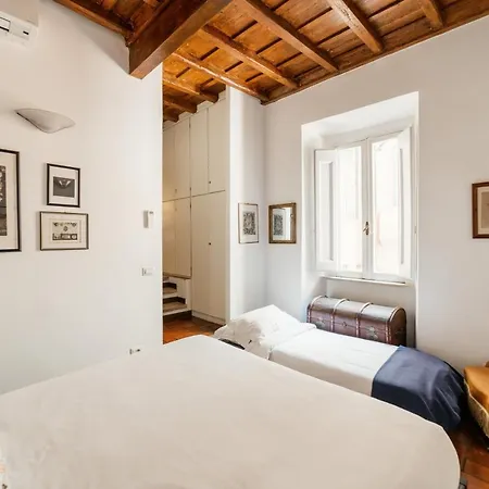 Domus Quiritum Charming, D'epoca A Campo De' Fiori Roma