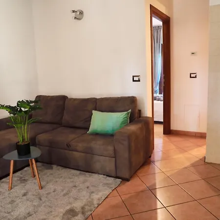 Mercedes Apartment *