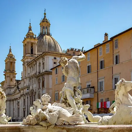 The Right Place 4u Navona Luxury