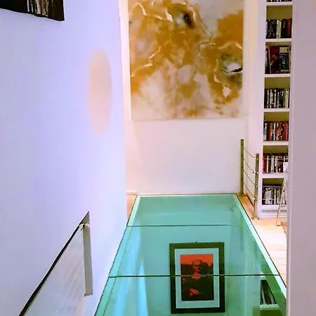 Giulia's Luxury Trevi Apartment Rome