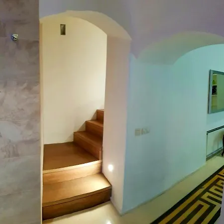 Apartment Giulia's Luxury Trevi Rome