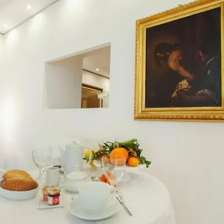 Cartari9 Apartment