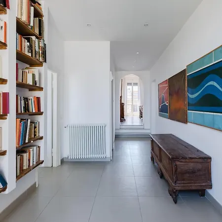 Elegante E Classico Attico Con Terrazzo Privato Vicino Al Vaticano Apartment