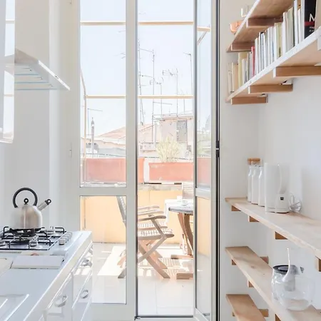 Elegante E Classico Attico Con Terrazzo Privato Vicino Al Vaticano Apartment *