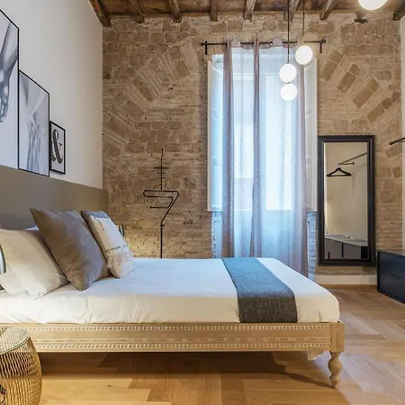 Luxurious Heart Of Trastevere Apartment Rome