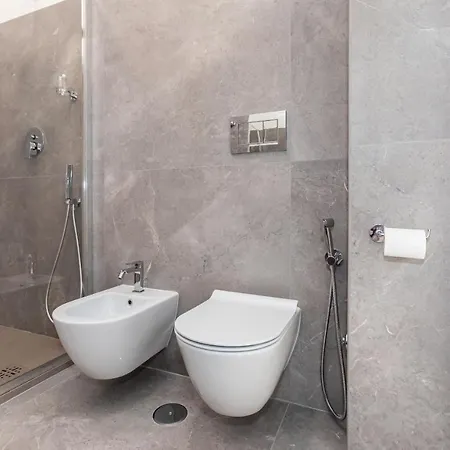 Cortiletto Montebello Rom