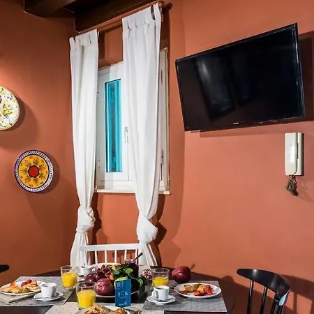 Fontana Di Trevi Luxury Nest Apartment