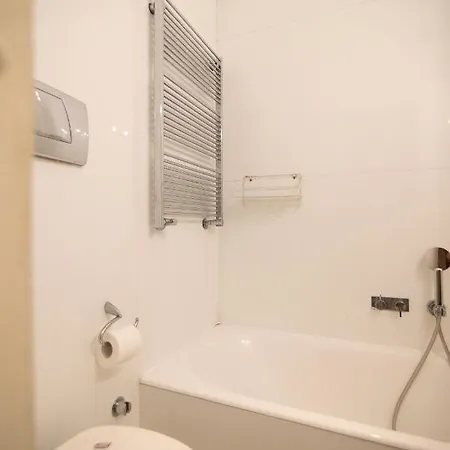 Luxury Piazza Navona Escape 11 Rome