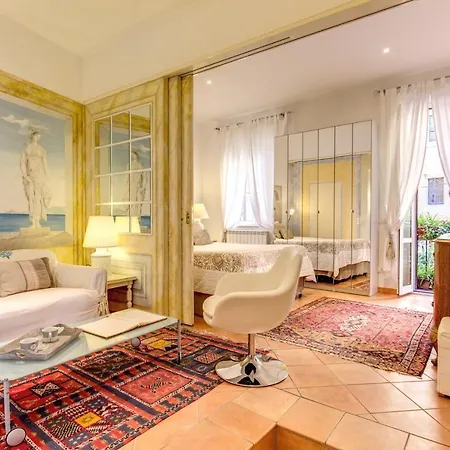 Centro Monti Romantico Boutique Roma