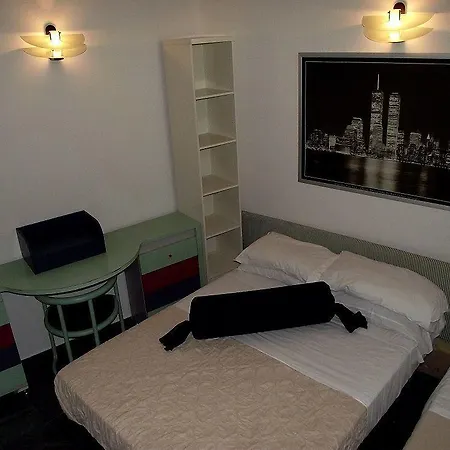 Elide Hotel 3*