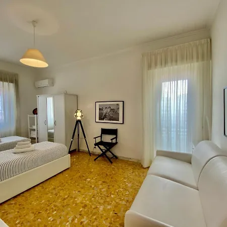 Elegant Vatican Metro & Golf Apartment *