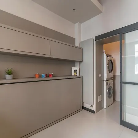 Piazza Navona Elegant Apartment Rome