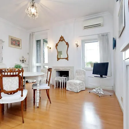 Romeasyoulike - Arancio N°9 Apartmán Řím