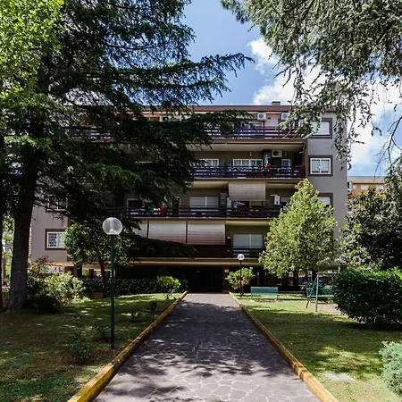 Pelizzi Apartment, 5 Persone, 2 Camere, Balcone, Cinecittà Appartamento