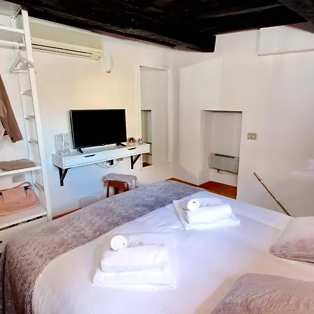 Rent In Apartment