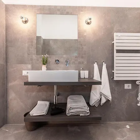 Cortiletto Montebello Apartment Rome