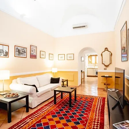 Quiet And Cozy Trastevere Hideaway Apartamento *