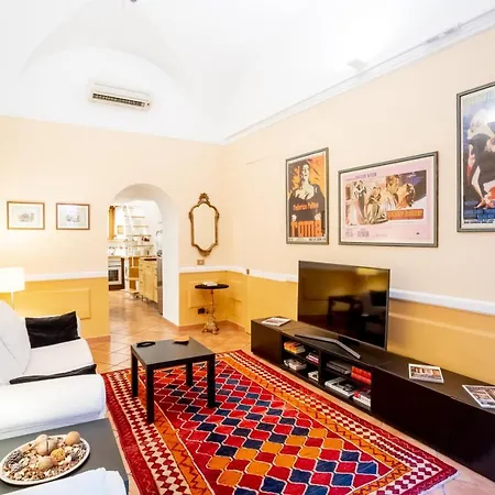Quiet And Cozy Trastevere Hideaway *