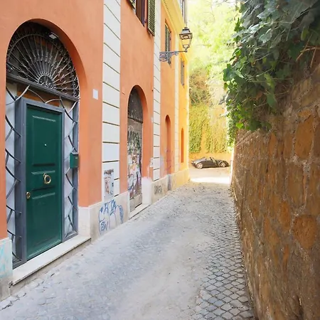 Quiet And Cozy Trastevere Hideaway *