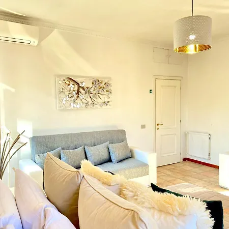 Fontana Di Trevi Private Luxury Apartment