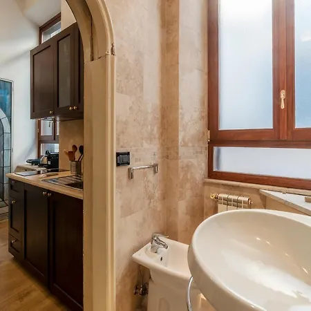 Apartment Piazza Di Spagna Elegant Rome