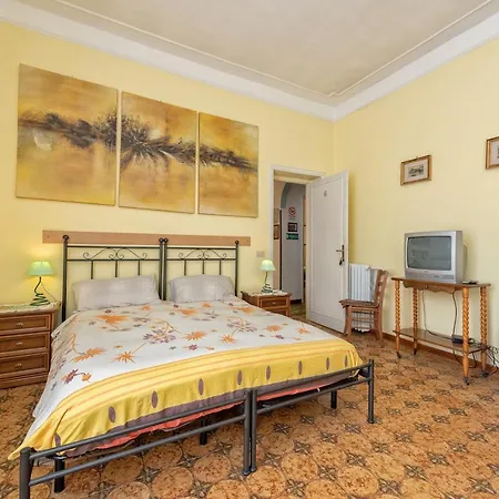 A Vinicius Et Mita Bed & Breakfast 2*