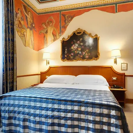 Amalfi Hotel