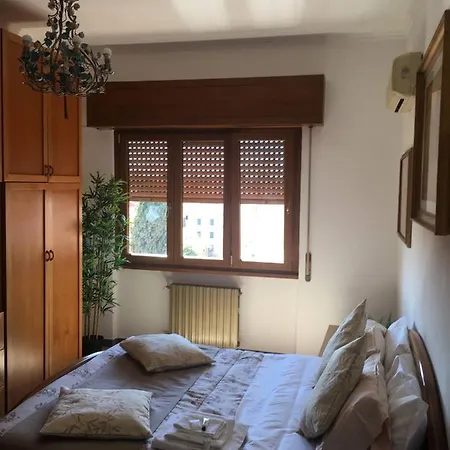 Panoramic And Bright Penthouse Is Waiting For You Rome
