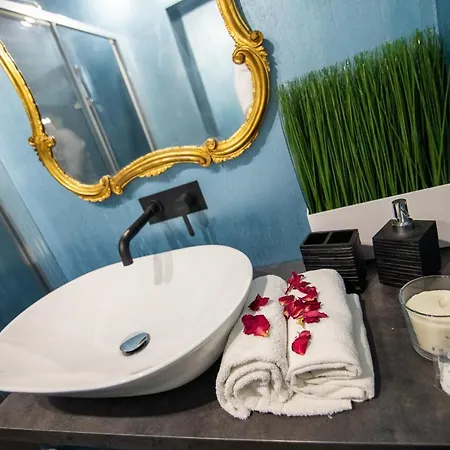 Romeathome Deluxe Campo Dei Fiori Apartamento