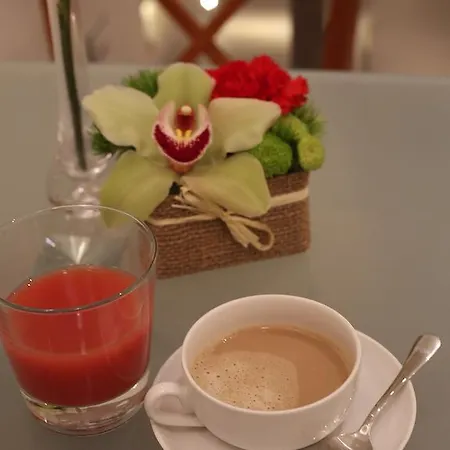 Piccolo Di Piazza Di Spagna רומא