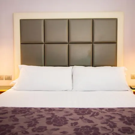Hotel Vibe Nazionale Rome