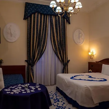 Guest house Caroline 2*