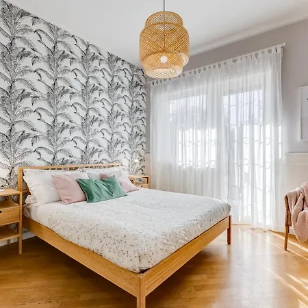 Bmga L Incredible 3bdr With Balcony In Center Apartment Rome