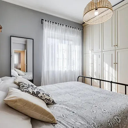 Bmga L Incredible 3bdr With Balcony In Center * Rome
