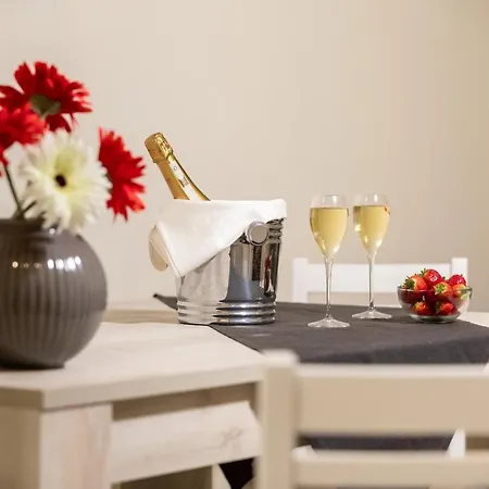 Apartment Near S.giovanni/metro C ***** Big New Rome