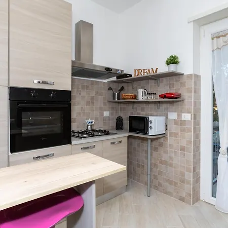 Apartment Near S.giovanni/metro C ***** Big New *