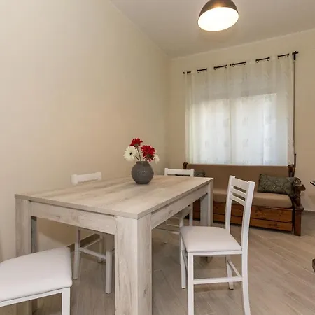 Apartment Near S.giovanni/metro C ***** Big New