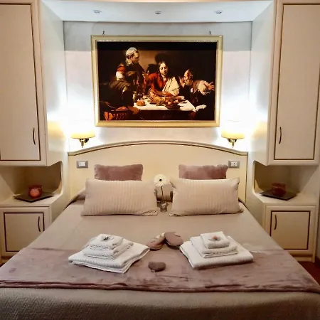 Domus Via Veneto Bed and breakfast
