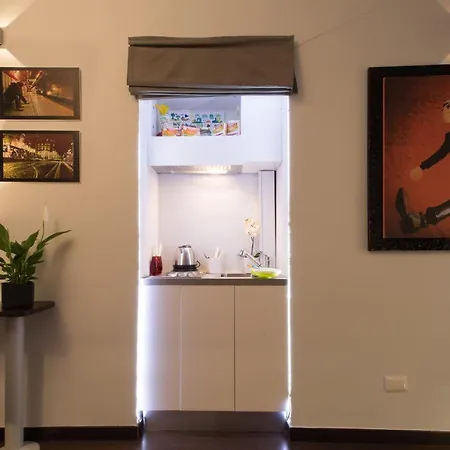 Chroma Italy - Chroma Pente Guest house Rome