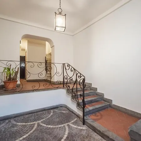 Appartement A Borgo Pio Con Ampio Terrazzo!