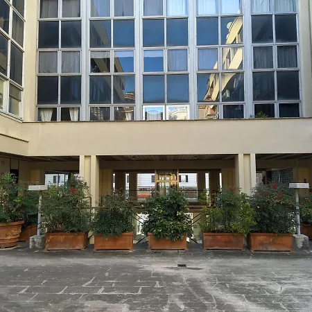 Nice In Near San Giovanni Train Station Apartment