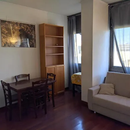 Apartment Nice In Near San Giovanni Train Station