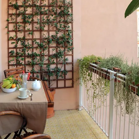 Apartment Deco's Place Teodora Rome