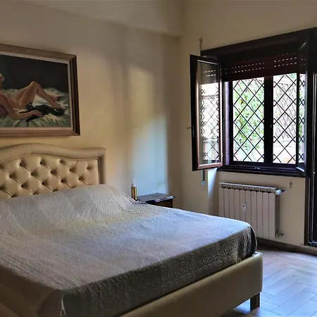 La Tana Di Sofia 로마