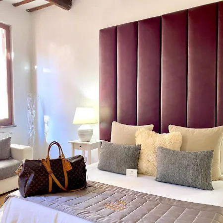 Fontana Di Trevi Private Luxury Apartment *