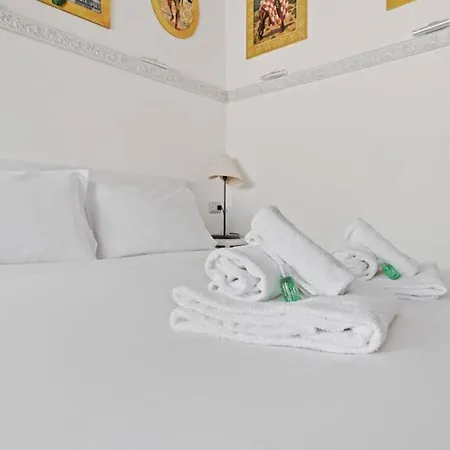 Hostme Flat Metro Spagna Appartamento