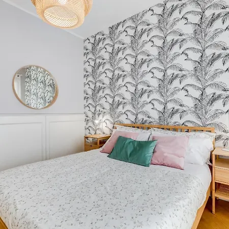 Apartment Bmga L Incredible 3bdr With Balcony In Center