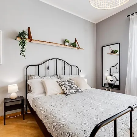 Apartment Bmga L Incredible 3bdr With Balcony In Center